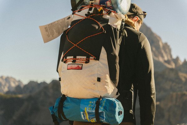 Peut-on louer une maison de vacances en Toscane avec des cours de sculpture et des visites de jardins botaniques?